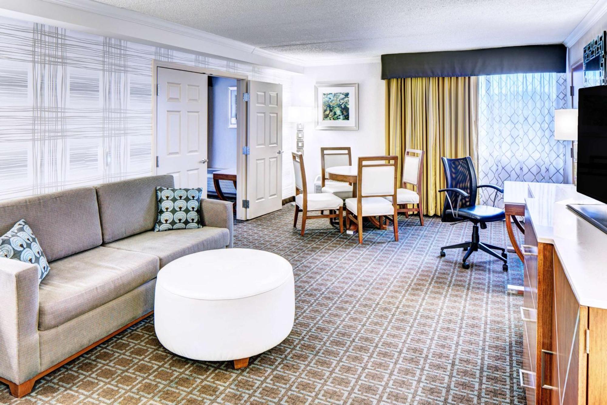Doubletree By Hilton Madison Downtown Otel Dış mekan fotoğraf